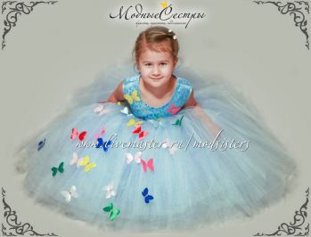 Детское платье c бабочками